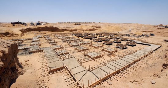 وضع أساس مسجد مطار الخارجة و تشغيل مدارس للفقه فى 12 مسجد بالوادى الجديد