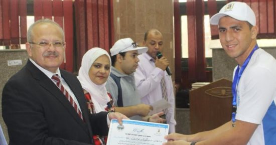 نائب رئيس جامعة القاهرة: لابد من تجديد مفهوم العمل الصالح لمواجهة الإرهاب