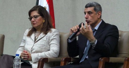 التخطيط وإسلسكا تحتفلان بالدفعة الثالثة لبرنامج الإصلاح الإدارى برعاية هالة السعيد ومصطفى هديب