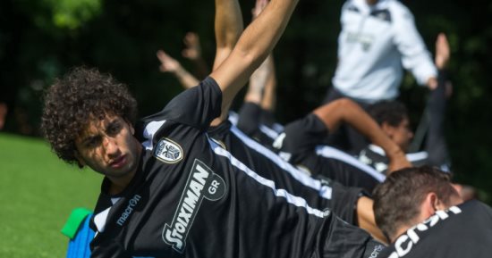 بالفيديو والصور.. باوك ينفى شائعات الإعلام اليونانى ضد عمرو وردة