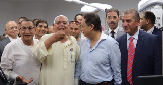 بالصور.. وزير الصحة ومحافظ كفر الشيخ يتفقدان مستشفى برج البرلس المركزى