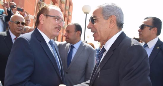 محافظ بنى سويف يستقبل وزير التجارة والصناعة