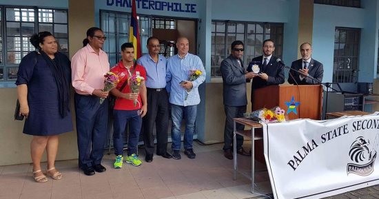 وزير الرياضة يهنئ رباعى منتخب رفع الأثقال بذهبيات البطولة الأفريقية