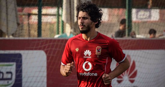 على طريقة حجازى.. 3 لاعبين يرفعون شعار "لازم نمشى من الأهلي"