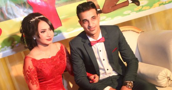 بالصور.. "أمنية عبد الحليم" تحتفل بخطوبتها فى جو عائلى بهيج