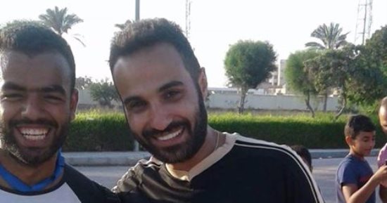 الفنان أحمد فهمى يؤازر الأهلى أمام الزمالك فى قمة برج العرب