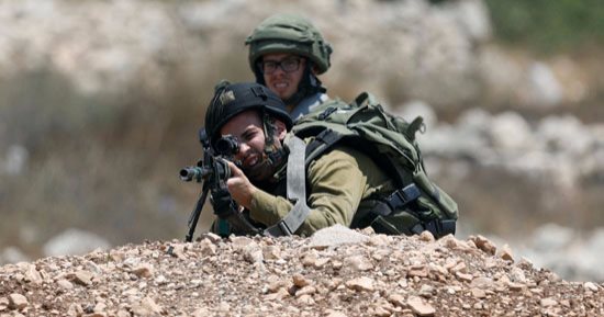 سلطات الاحتلال الإسرائيلى تفصل معلمين فلسطينيين فى القدس بحجة "التحريض"
