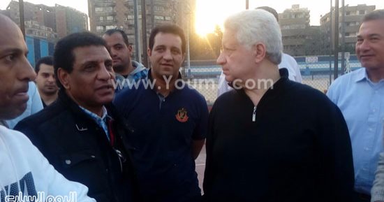 بعد اعتذار منصور رسميا.. جلسة جديدة بين رئيس الزمالك وفاروق جعفر