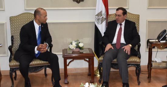 وزير البترول يستقبل رئيس مؤسسة فلور الهندسية العالمية