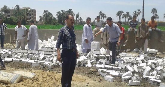 مراكز محافظة سوهاج تشن حملات إزالة للتعديات على أراضى الدولة