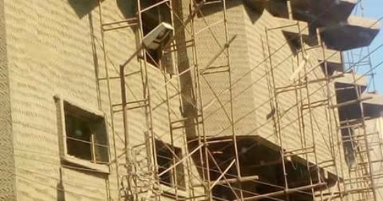 بالصور.. أبناء حى العمرى بسوهاج يطالبون باستكمال إنشاء مستشفى الدعاة
