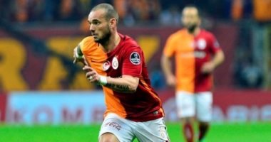 شنايدر على أعتاب العودة إلى الدوري الهولندى 