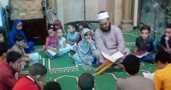 حلقات لتحفيظ القرآن الكريم لطلاب المدارس بمساجد أسيوط