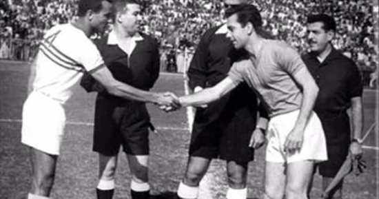 مباراة مصر وأوغندا المايسترو بطل الضربة الأولى والبلدوزر الهداف