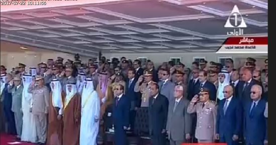 السيسى يشاهد فيلما تسجيليا عن التدريبات المشتركة مع القوات العربية الشقيقة