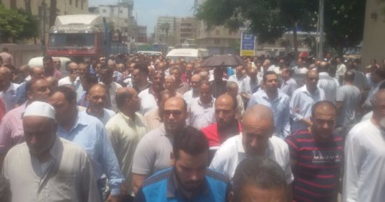 بالصور.. تشييع جثمان فوده بحضور جماهيري ونيابي ضخم بالمنصورة 