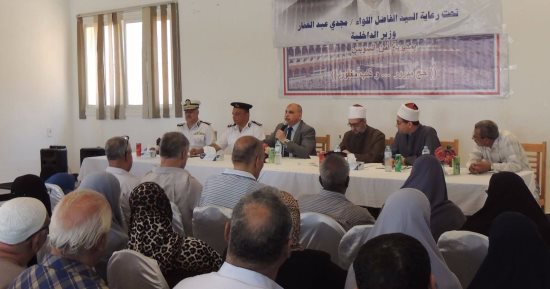 بالصور .. مدير أمن السويس: أتوبيسات لنقل الحجاج ونعد بانتقاء الضباط لخدمتهم