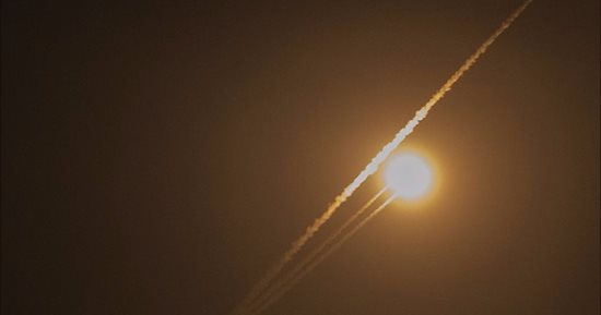 كوريا الشمالية تطلق مقذوفا قبالة الساحل الشرقى لجارتها الجنوبية