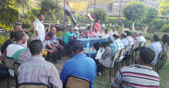 رئيس حى العجوزة يلتقى المواطنين لعرض رؤيتهم فى خطط التطوير