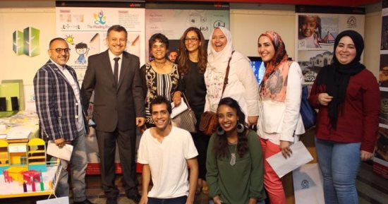 بالصور.. طلاب فنون جامعة أكتوبر للعلوم يقدمون تصميمات للعاصمة الإدارية