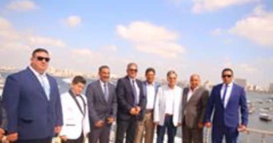 بالصور.. وزير الرياضة يفتتح المبنى الاجتماعى بنادى الصيد السكندرى