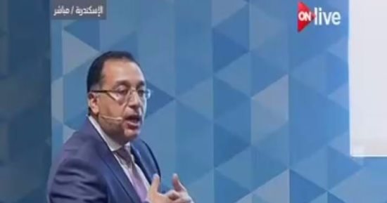 بالفيديو.. وزير الإسكان يعرض صورا للمرة الأولى لتشطيب العمارات بالعاصمة الإدارية