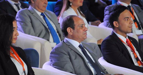 بالصور.. انطلاق فعاليات اليوم الثانى لمؤتمر الشباب بحضور الرئيس السيسي