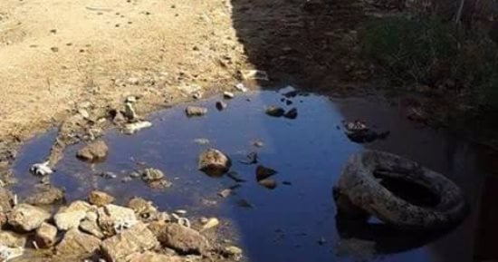 الصرف الصحى يجتاح قرية بنبان بأسوان.. والأهالى: مش عارفين نعيش