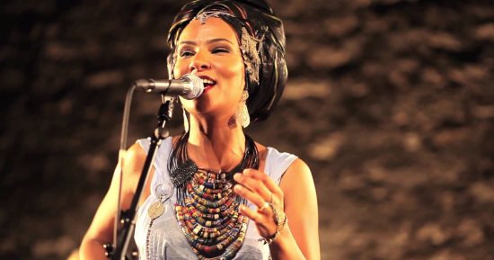 حفل الفنانة المغربية أوم فى مصر كامل العدد