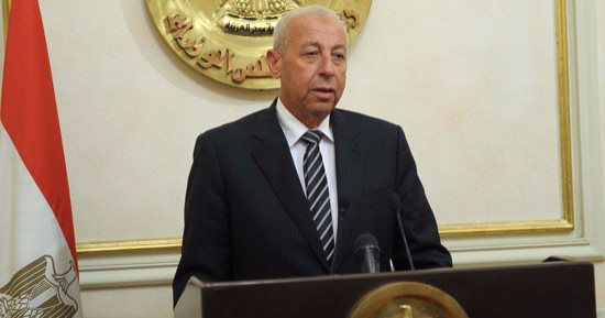إحالة 9 من الأطباء الصيادلة إلى النيابة الإدراية بأسوان