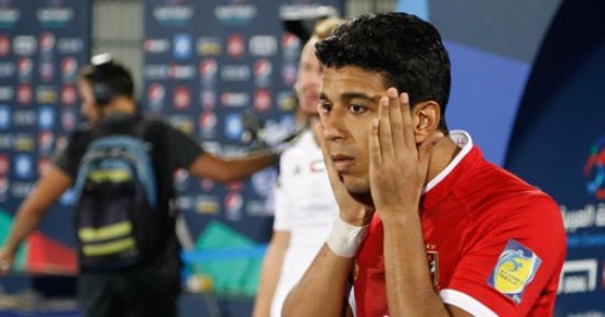 فيديو.. حمودى يغادر ملعب مباراة الأهلى والإنتاج للإصابة و"الحاوى" البديل
