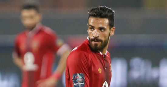 لماذ يغيب إسلام محارب عن مواجهة المصرى؟.. الأهلى يجيب