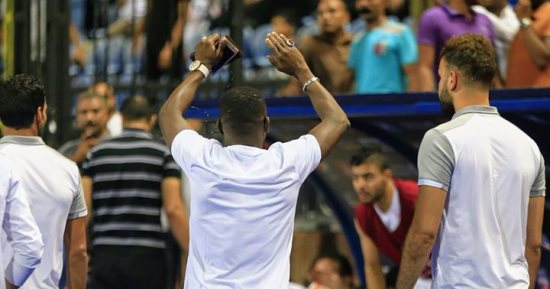 كوفى يحتفل بالعودة للزمالك مع الجمهور أمام العهد
