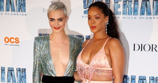 فى عرض"Valerian"..ريهانا "مثيرة" وقبلات بين لوك بيسون وكارا دولافينى