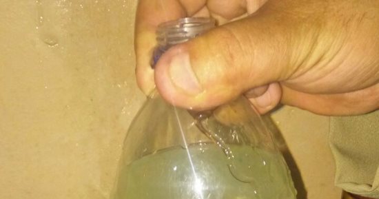 قارئ يشكو تلوث المياه وتحولها للأصفر فى قرية الحومة ببنى سويف