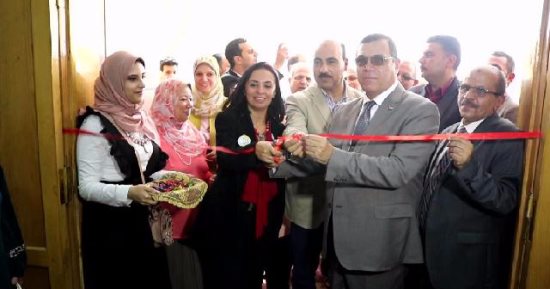 بالفيديو.. لأول مرة افتتاح وحدة مناهضة التحرش والعنف ضد المرأة بجامعة الفيوم 