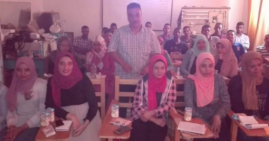 بالصور.. تضامن الأقصر تنظم دورة تدريبية لمهنة الميكانيكى للمرأة