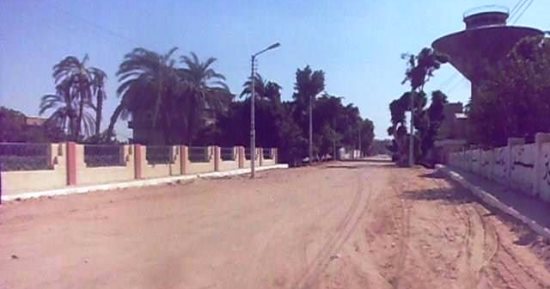 محافظ سوهاج: توفير اعتماد مالى إضافى لاستكمال رصف طرق جهينة