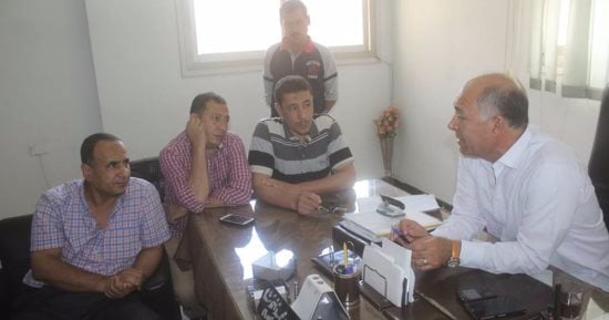 بالصور.. وكيل كهرباء كفر الشيخ : إحلال وتجديد الكابلات المتهالكة بدسوق 