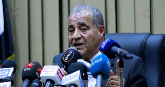 بالصور.. رسائل وزير التموين للمواطنين: الرغيف بـ5 قروش و"المخبز اللى هيرفع السعر هيتغلق".. المصيلحى: مفيش بلد يحصل 80% من مواطنيه على الخبز بالثمن دا.. ويؤكد: القمح كان يورد العام الماضى على الورق فقط