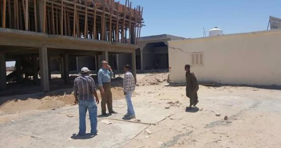 محافظ البحر الأحمر يتفقد أعمال الإنشاءات بمدينة الحرفيين بالغردقة