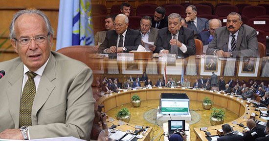 بالصور... 3 وزراء و 4 محافظين يناقشون إنشاء شركة مساهمة للنظافة.. وزير البيئة: 100 مليون طن مخلفات سنويًا ولدينا عجز تمويل بـ1.2  مليار جنيه.. وقطاع الأعمال: نستهدف شركة وفق مفاهيم اقتصادية