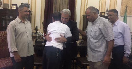 جابر نصار للعمال فى آخر يوم له بجامعة القاهرة: "أنا آسف.. تعبتكم كتير"