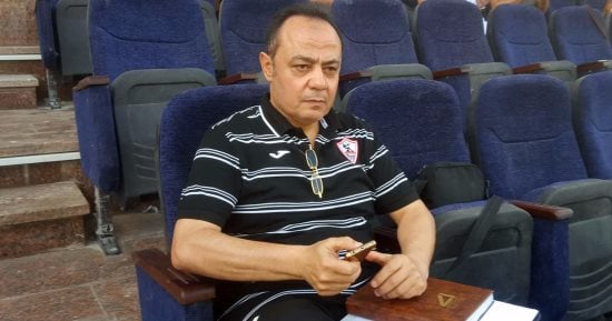 طارق يحيى يراقب مباراة الناشئين أمام إنبى .. وإصابة قوية للاعب الزمالك
