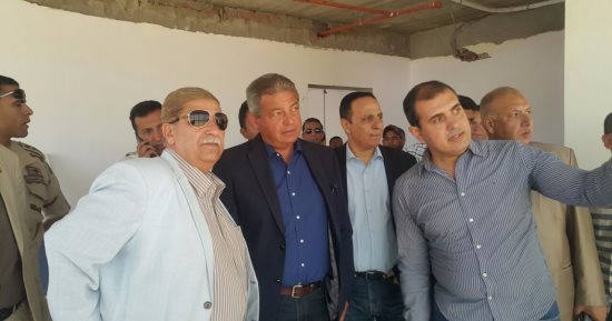 وزير الرياضة ومحافظ الإسماعيلية يتفقدان فرع النادى الإسماعيلى الاجتماعى