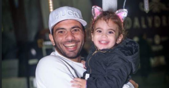 شاهد.. عماد متعب يحتفل بعيد ميلاد ابنته "سيلين"