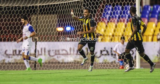 الإسماعيلى يرفع من معنويات "متولى" بعد خطأه أمام كهربا