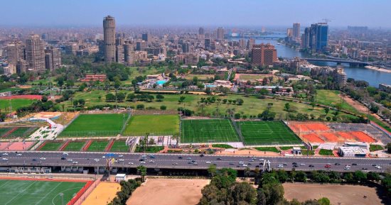 مركز شباب الجزيرة يفتح الملاعب مجانا اليوم