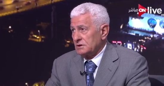 عضو "فتح": من يعطِ ظهره للقضية الفلسطينية يتخلَ عن إسلامه وعروبته