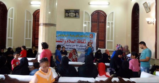 بالصور.. مياه سوهاج تطلق حملة لتوعية المرأة الريفية بترشيد الاستهلاك
